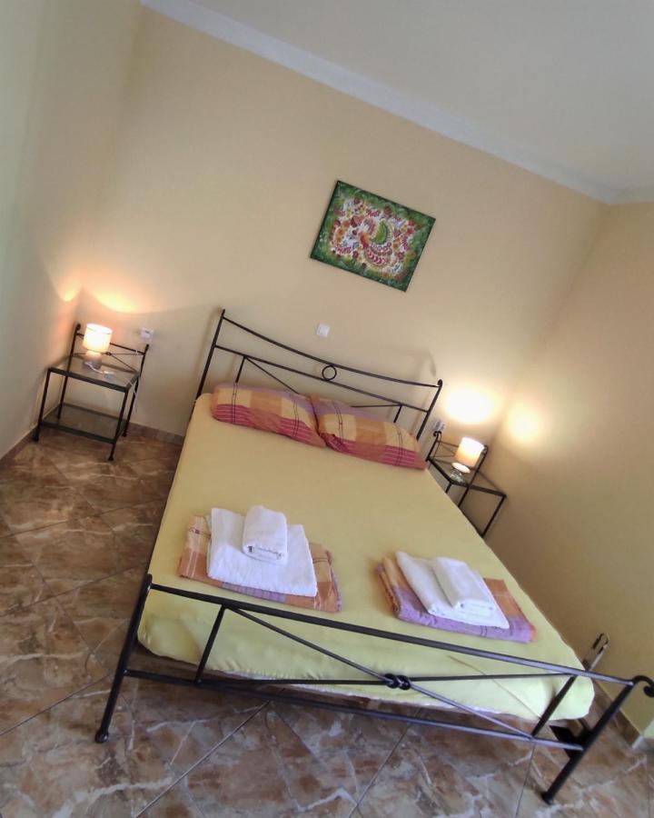 Apartments Barisic Hrvatskih Zrtava 404 Seget Vranjica Trogir Buitenkant foto