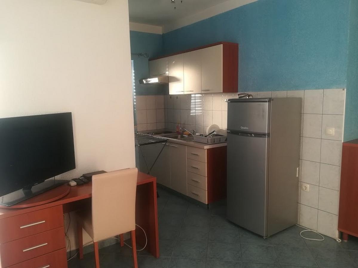 Apartments Barisic Hrvatskih Zrtava 404 Seget Vranjica Trogir Buitenkant foto