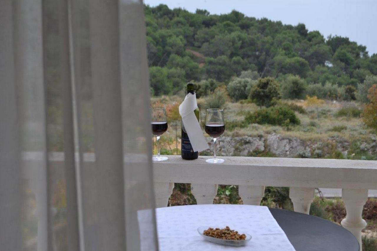 Apartments Barisic Hrvatskih Zrtava 404 Seget Vranjica Trogir Buitenkant foto